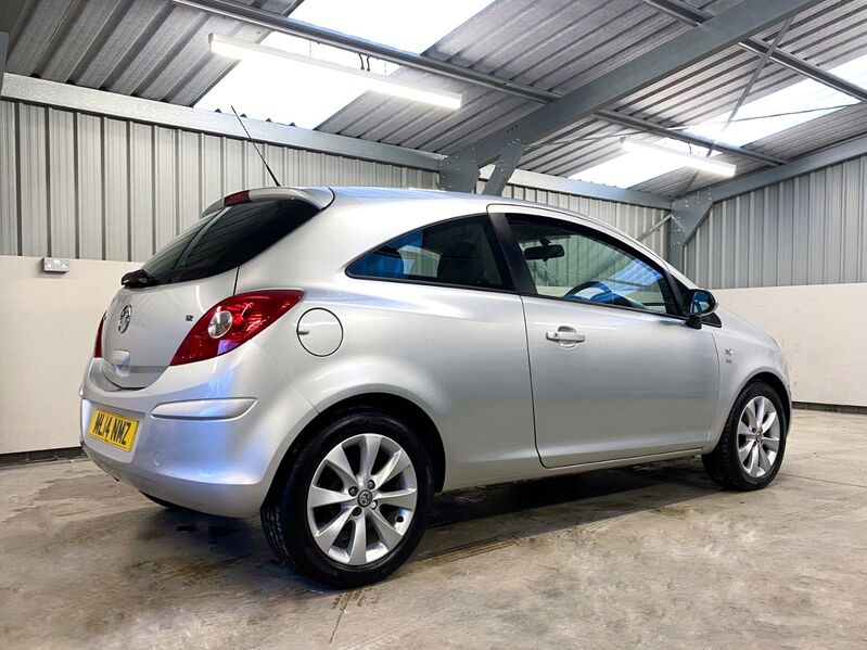 VAUXHALL CORSA