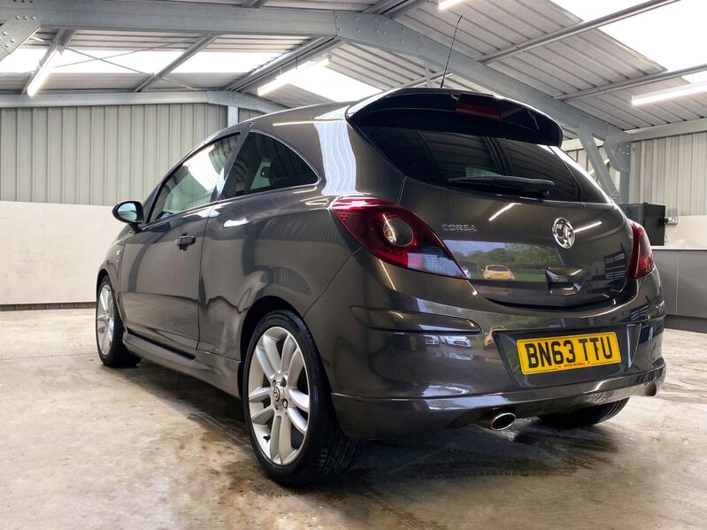 VAUXHALL CORSA
