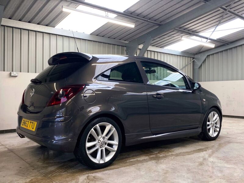 VAUXHALL CORSA