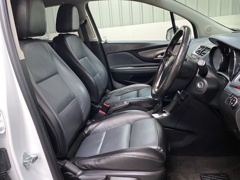 VAUXHALL MOKKA