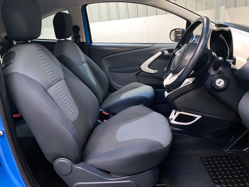 FORD KA