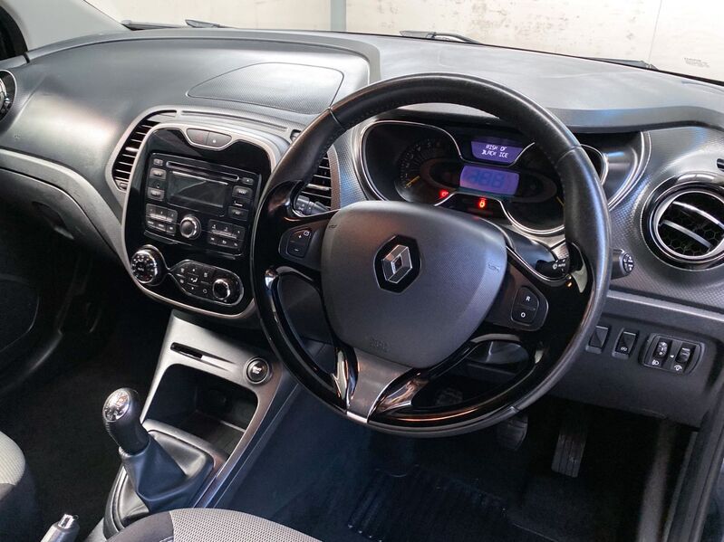 RENAULT CAPTUR