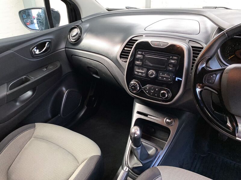 RENAULT CAPTUR