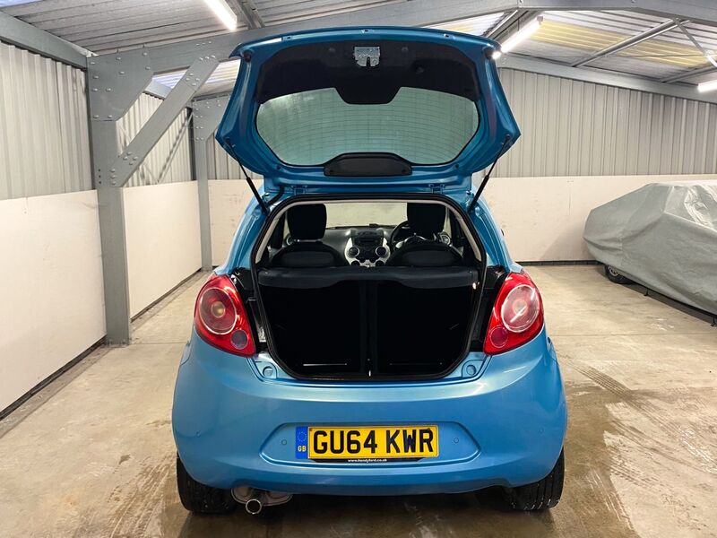 FORD KA