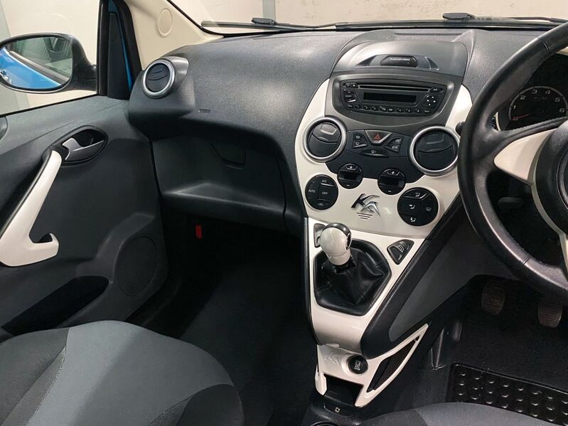 FORD KA