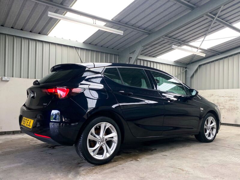 VAUXHALL ASTRA