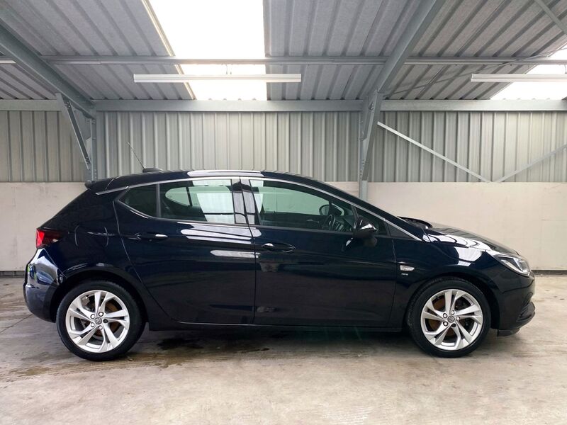 VAUXHALL ASTRA