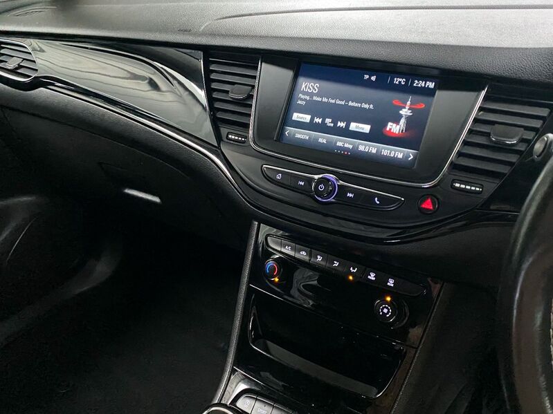 VAUXHALL ASTRA