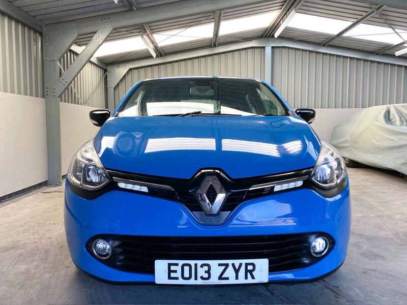 RENAULT CLIO