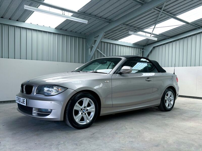 BMW 1 SERIES