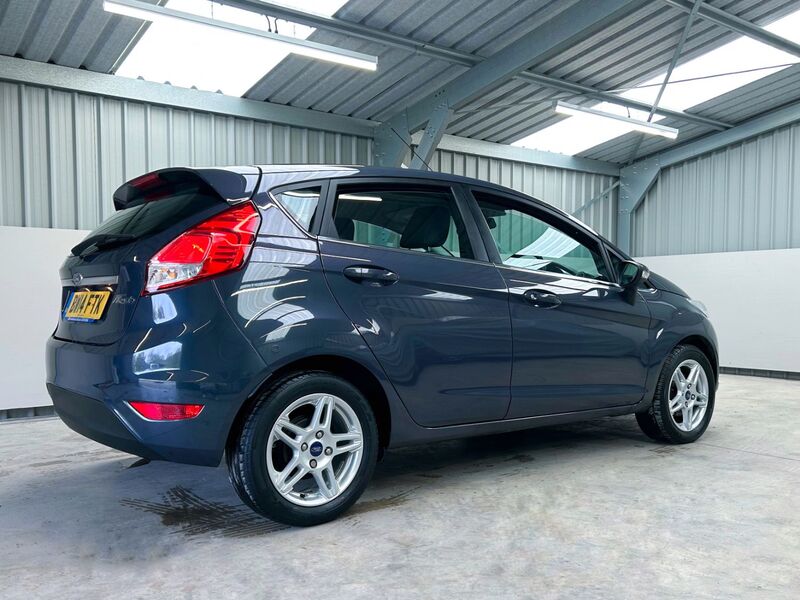 FORD FIESTA