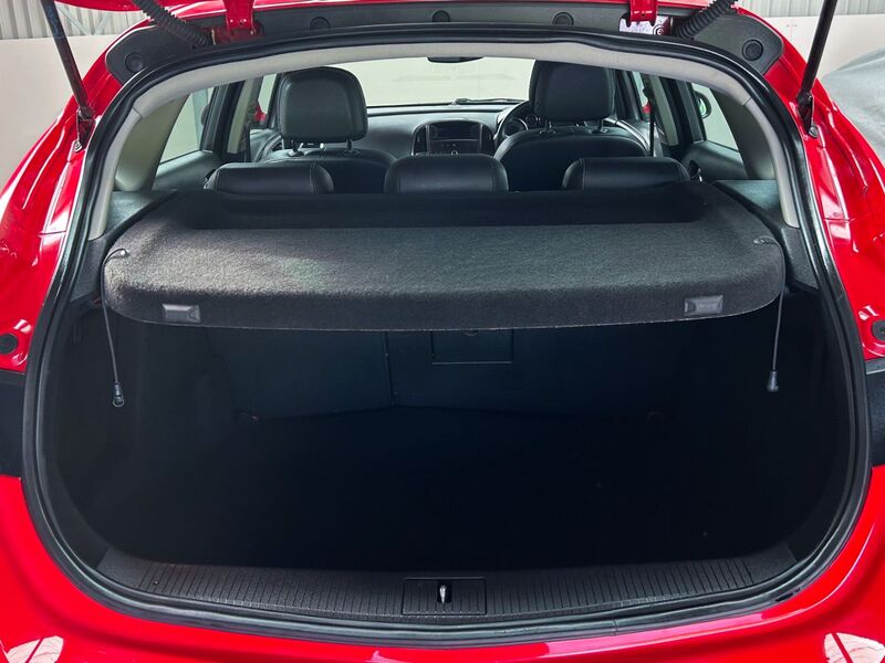 VAUXHALL ASTRA