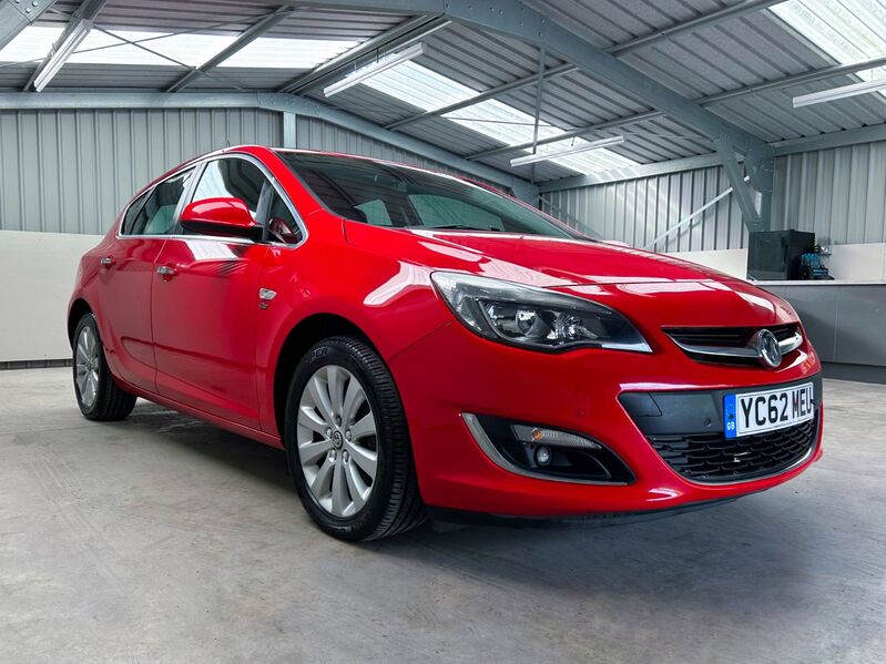 VAUXHALL ASTRA