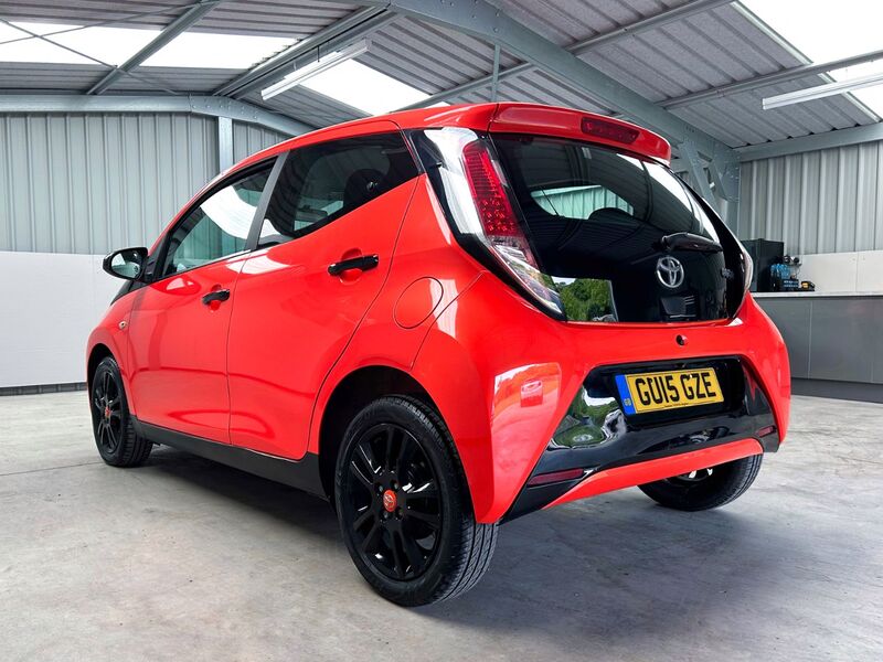 TOYOTA AYGO