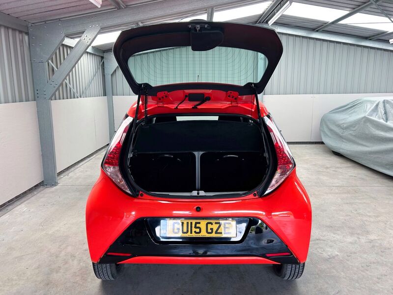 TOYOTA AYGO