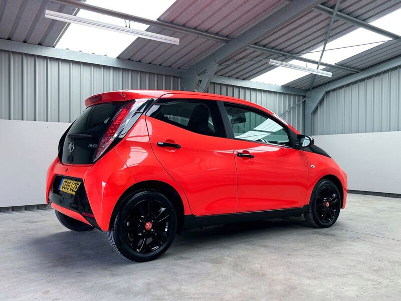TOYOTA AYGO