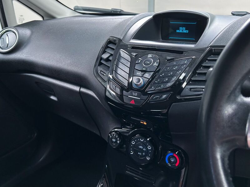 FORD FIESTA