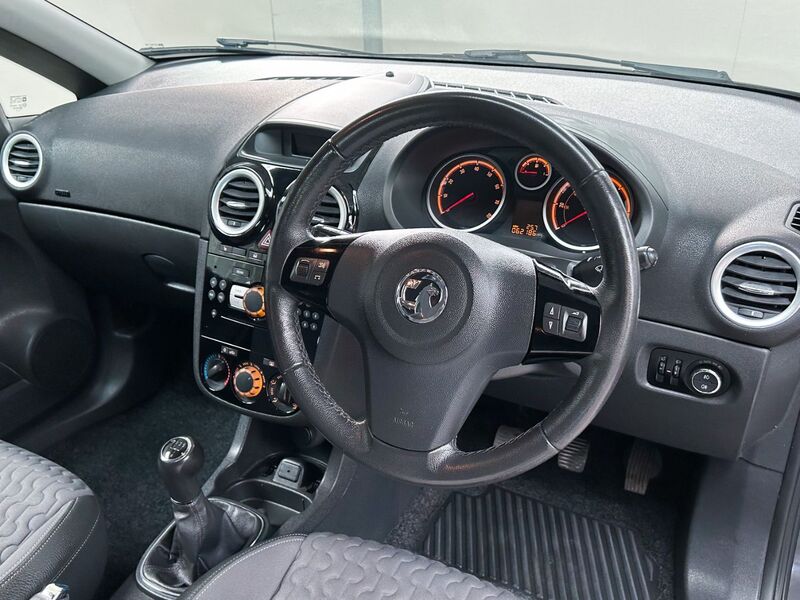 VAUXHALL CORSA