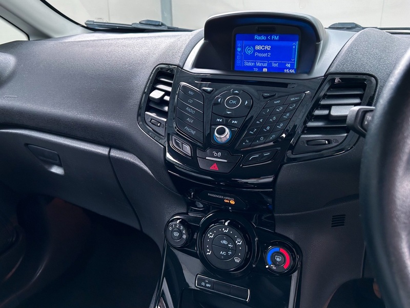 FORD FIESTA