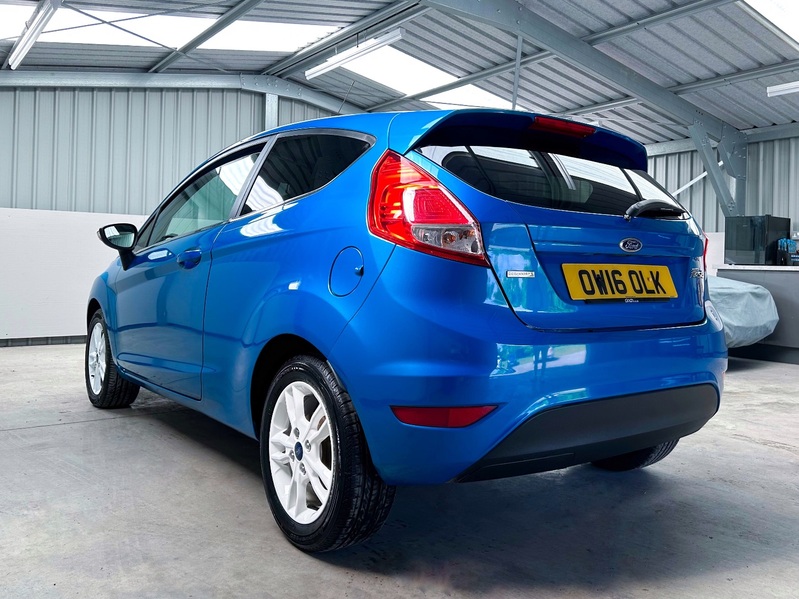 FORD FIESTA
