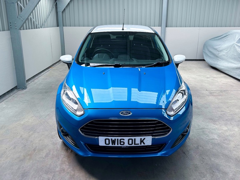 FORD FIESTA