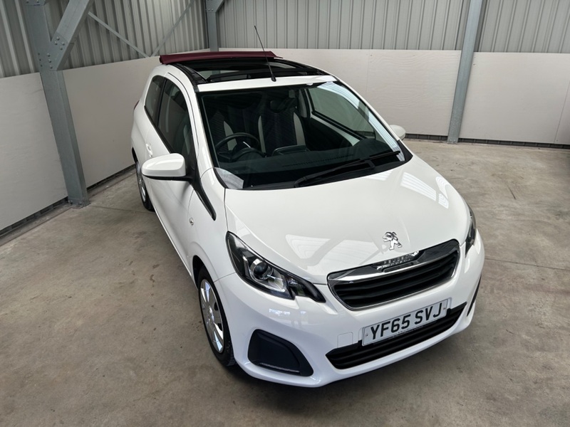 PEUGEOT 108